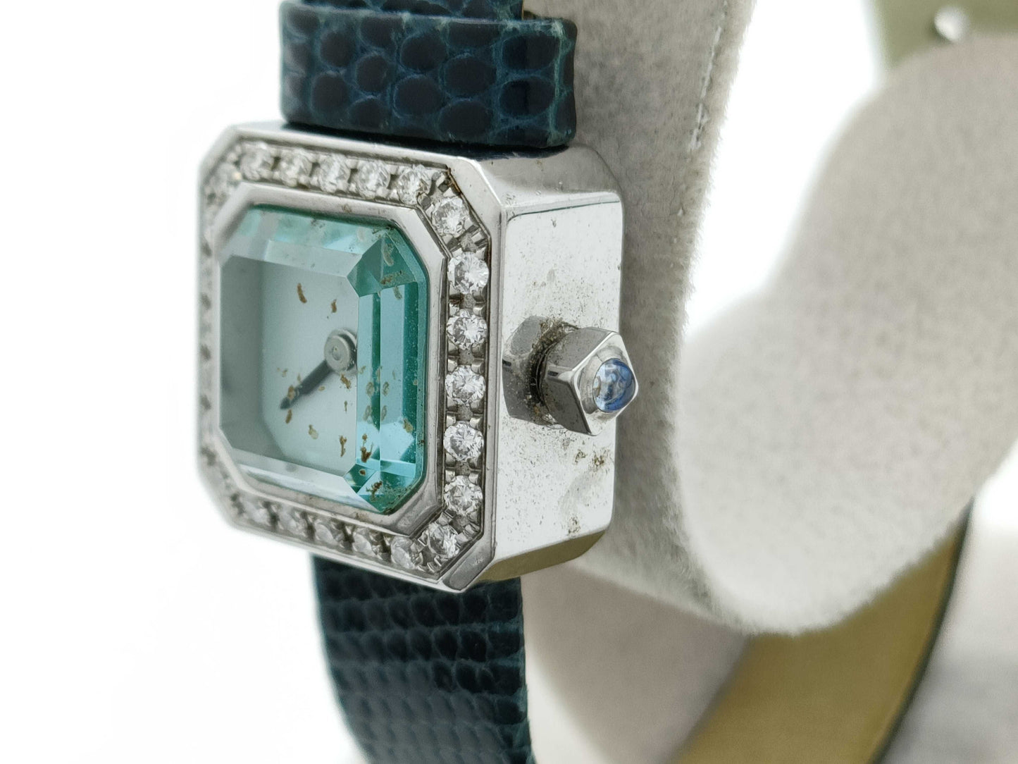 CORUM Sugarcube Quartz Unmoving Women's Watch