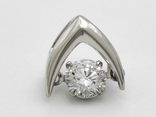D0.307ct PT900 0.9g Pendant Top 
