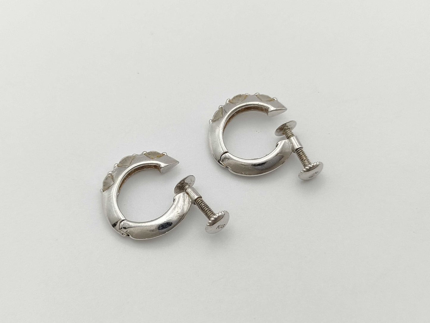 D0.25/0.25ct K18 3.0g Earrings 