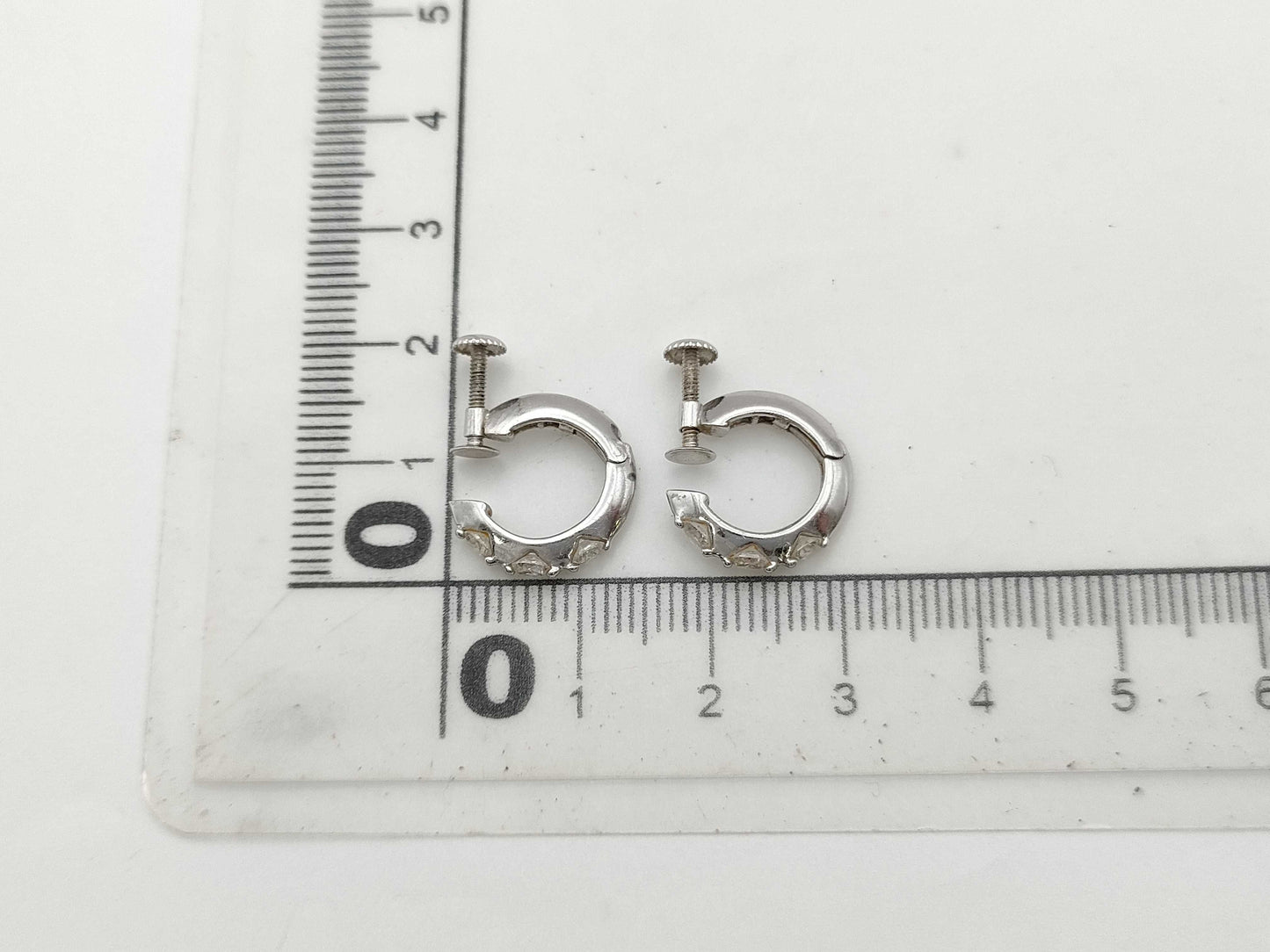 D0.25/0.25ct K18 3.0g Earrings 