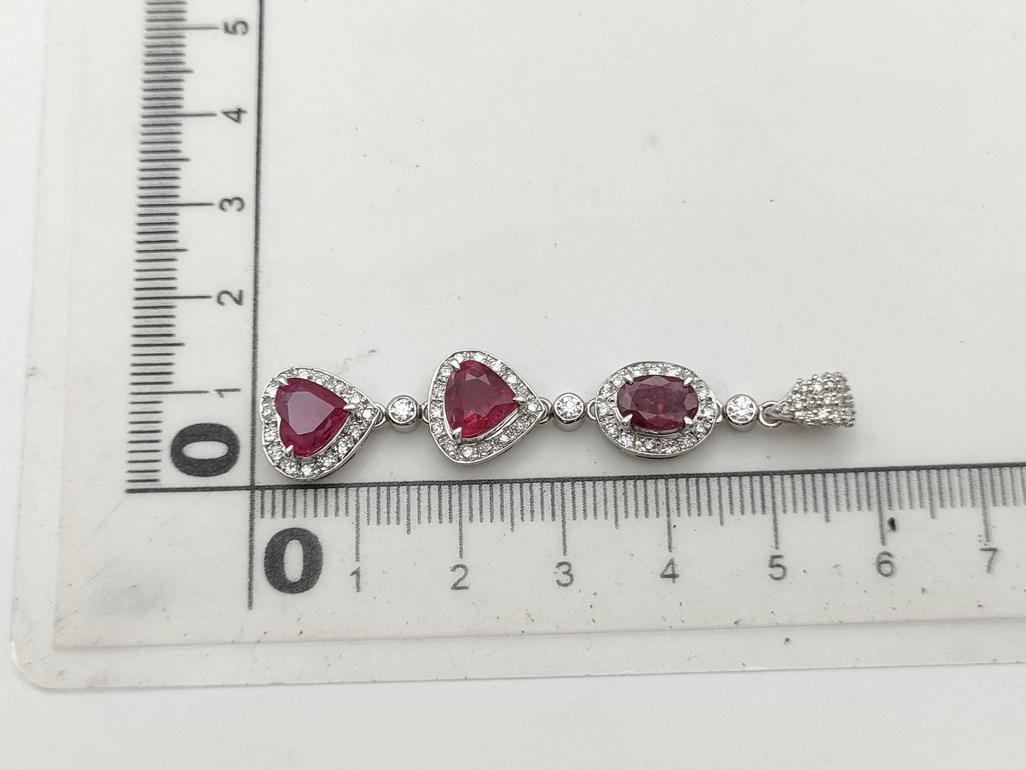 R1.04ct D0.13ct / R1.41ct D0.12ct / R1.37ct D0.12ct PT900 8.6g Pendant Top 