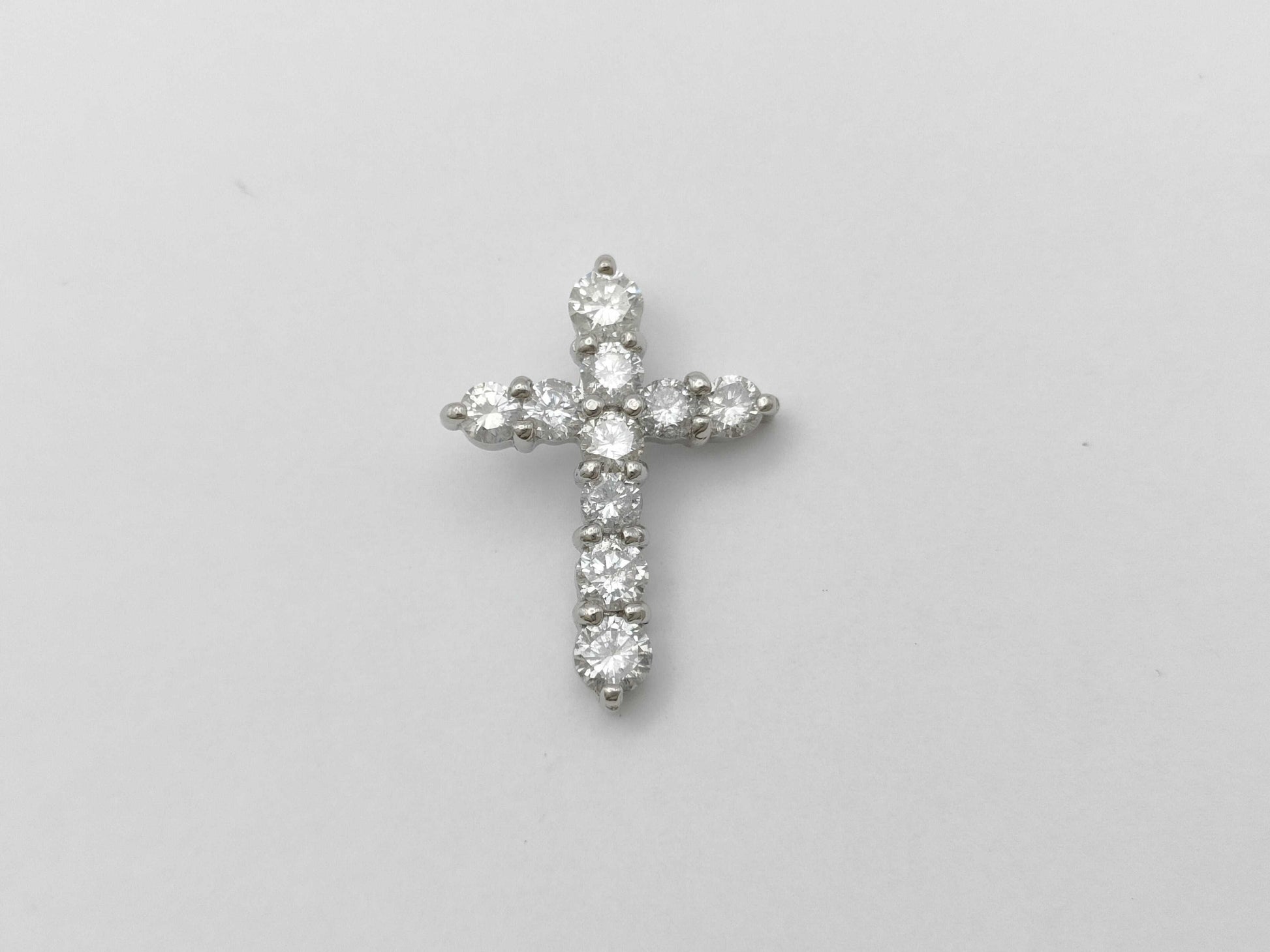 D1.00ct PT900 2.0g Pendant Top 
