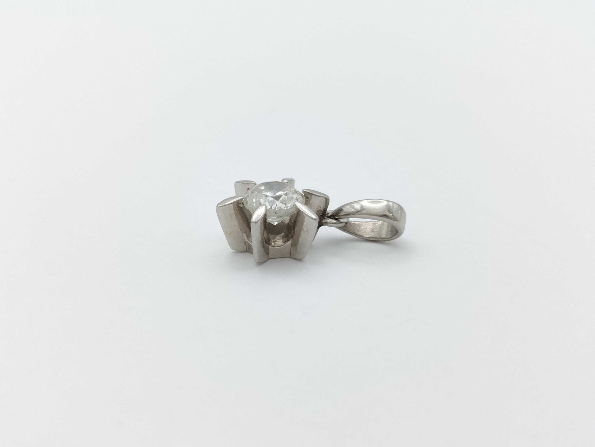 D0.59ct Pt900/850 1.9g Pendant Top 
