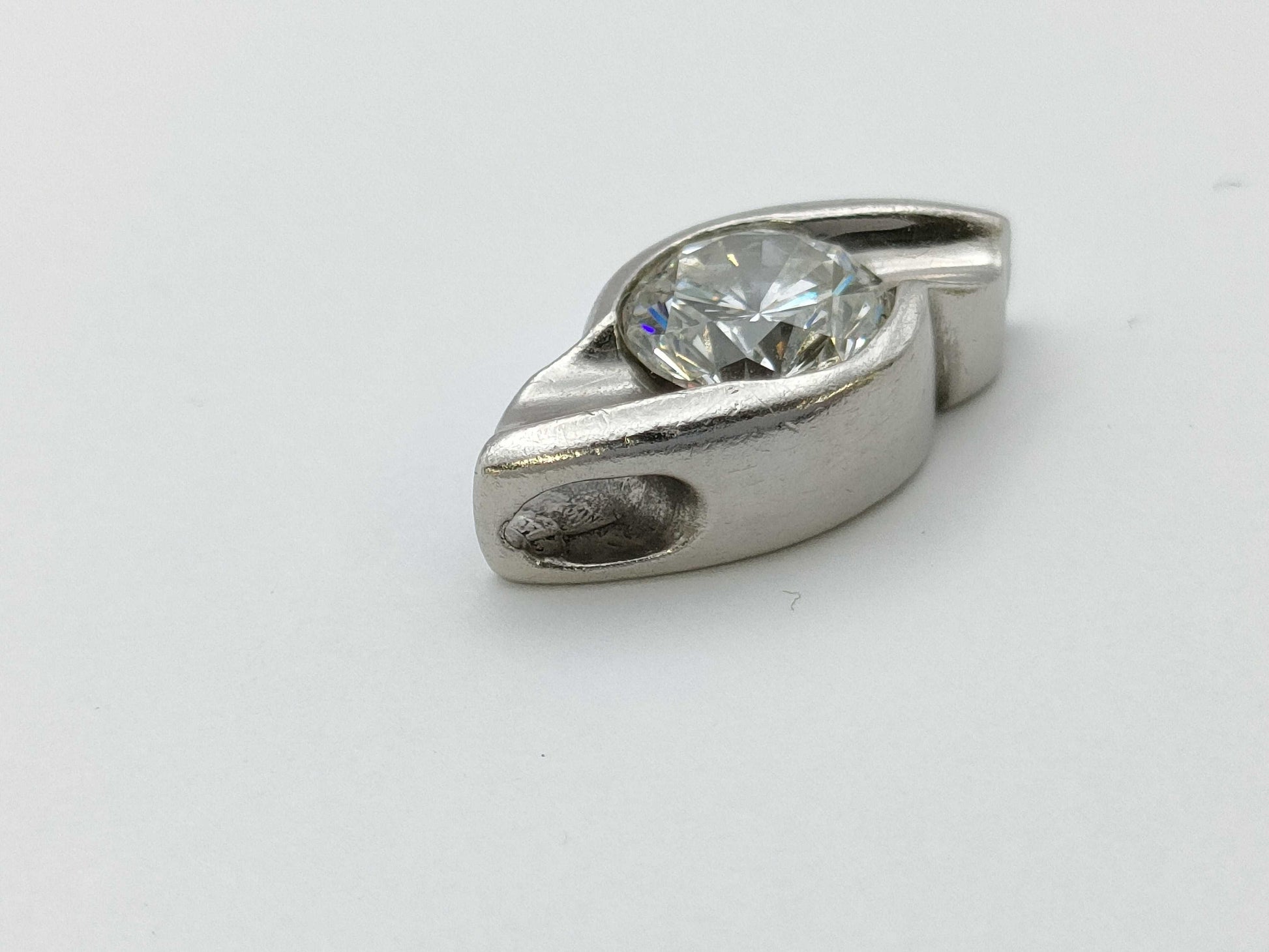 D1.01ct PT900 4.0g Pendant Top 