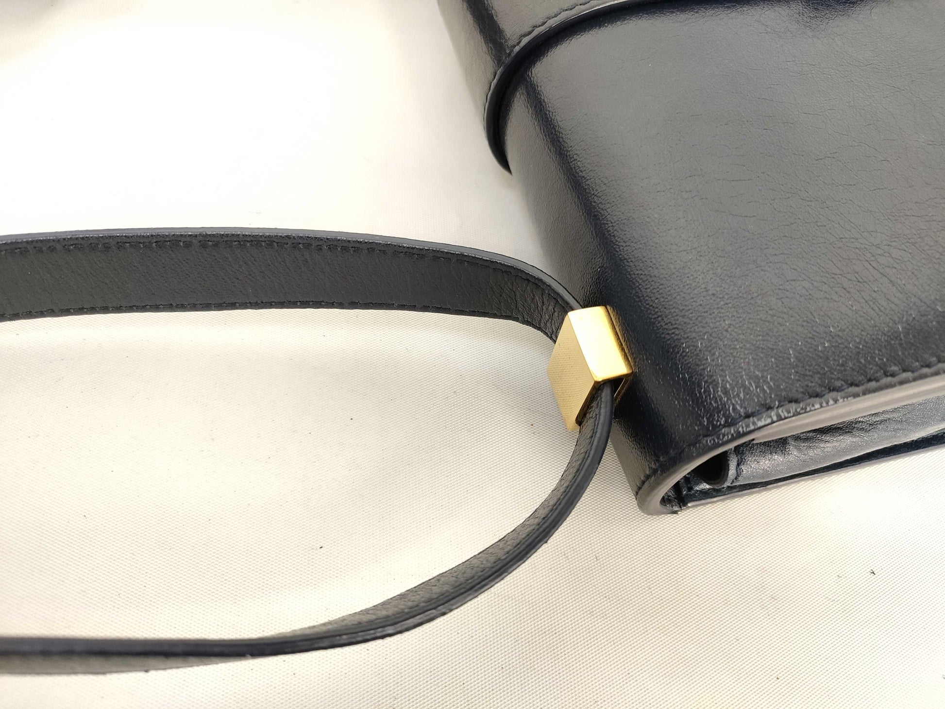 Dior 30 MONTAIGNE Shoulder Bag, Blue