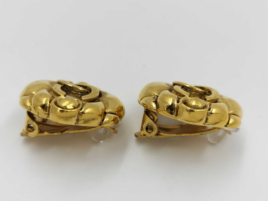 CHANEL Chanel engraved 23 earrings