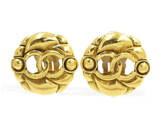 CHANEL Chanel engraved 23 earrings