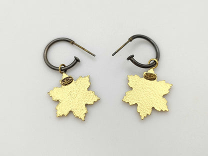 CHANEL Chanel engraved 01A earrings