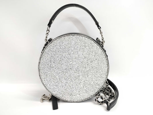 (10305_0011) CHANEL CHANEL Round Chain Shoulder Bag in Black with Silver Hardware and Enamel, 24933702