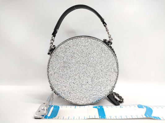 (10305_0011) CHANEL CHANEL Round Chain Shoulder Bag in Black with Silver Hardware and Enamel, 24933702