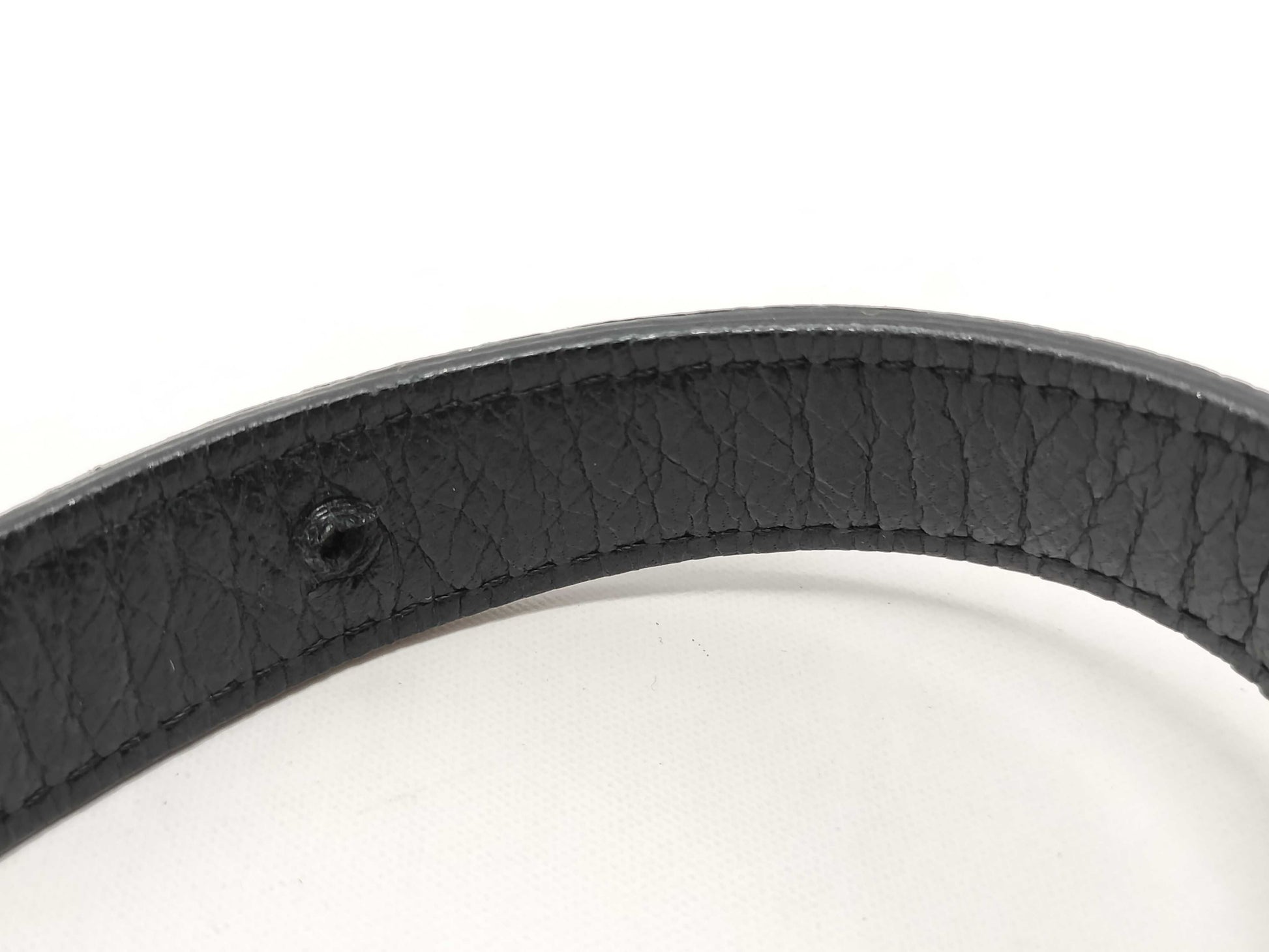 Yves Saint Laurent Embossed Lizard Shoulder Bag