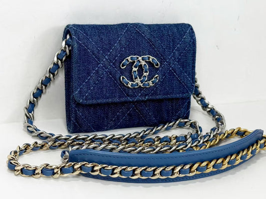 (10305_0008) CHANEL Denim 19 Matelasse Shoulder Bag, W 11cm, Approx. 31st Series [Sealed], Vintage G Hardware, Tri-Color Chain, 31979866