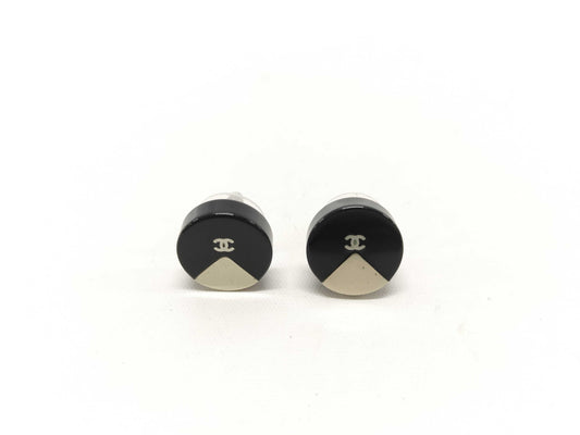 CHANEL 00A Earrings