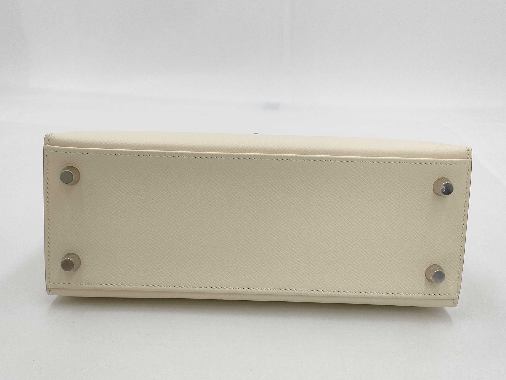 HERMES Kelly 25 Epson Tricolor Nata x Chai x Grimeyer U Stamp Shoulder Bag