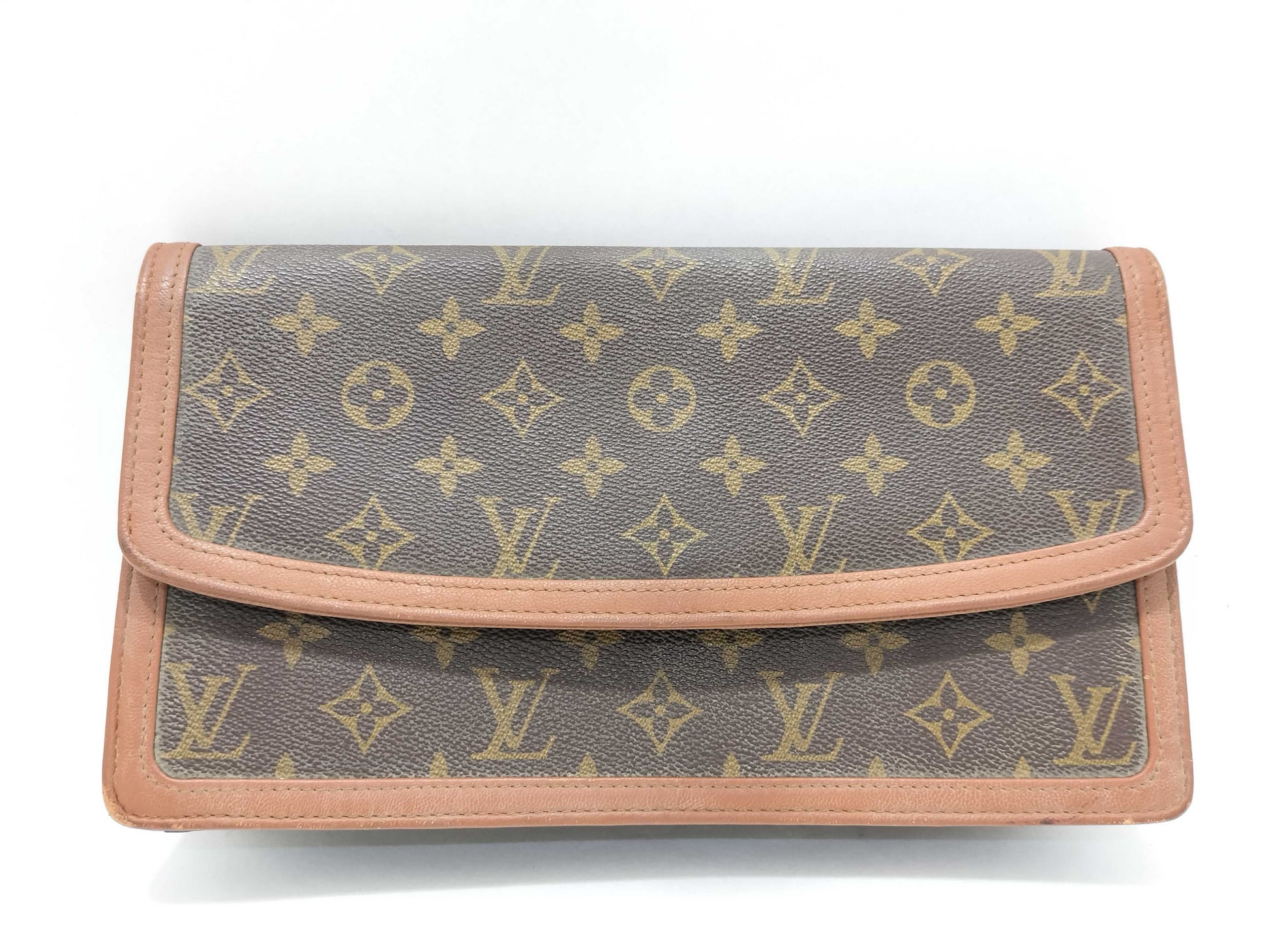 LOUIS VUITTON Monogram LV Pochette Dame Monogram Clutch Bag