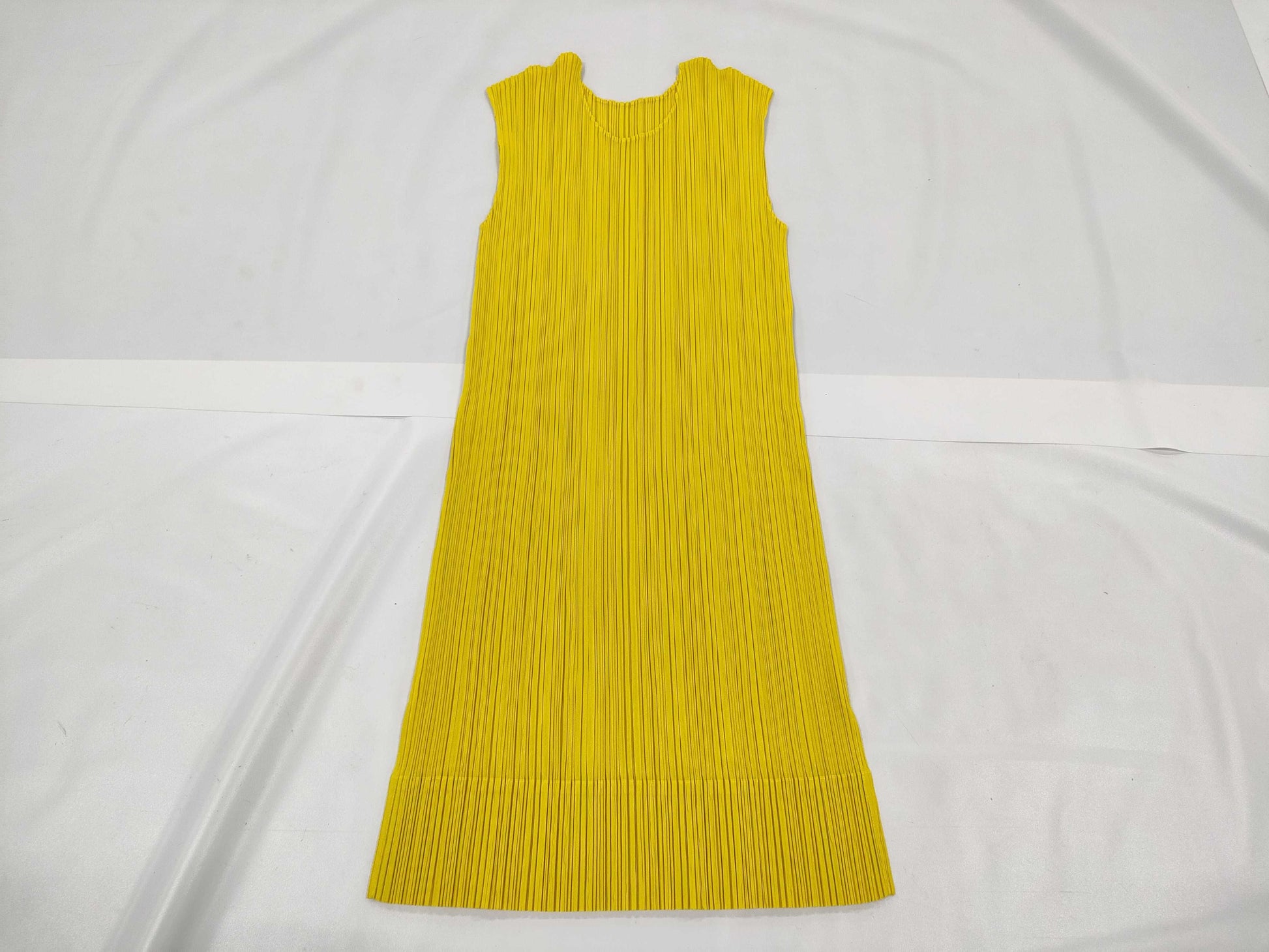 PLEATS PLEASE ISSEY MIYAKE Dress, Tunic, Yellow, Size 3