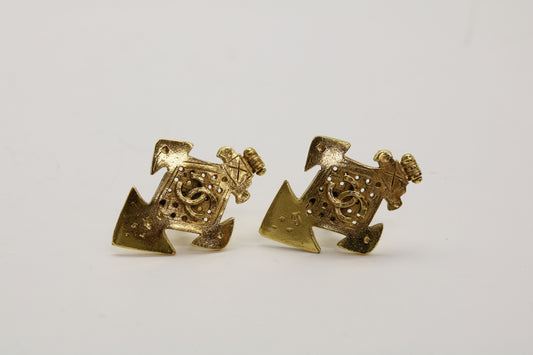 CHANEL 94P Coco Mark Cross Earrings