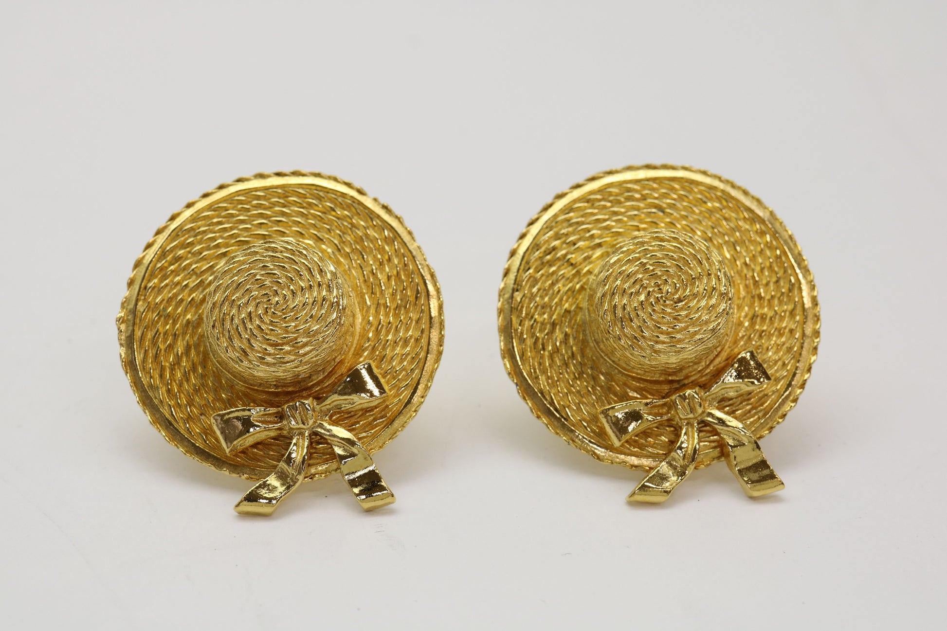CHANEL straw hat earrings