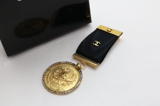 CHANEL Coco Mark Star 01P Brooch
