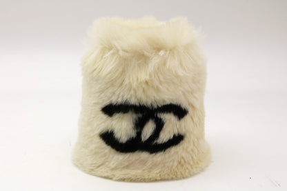CHANEL Coco Mark Lapin Fur Bracelet/Bangle