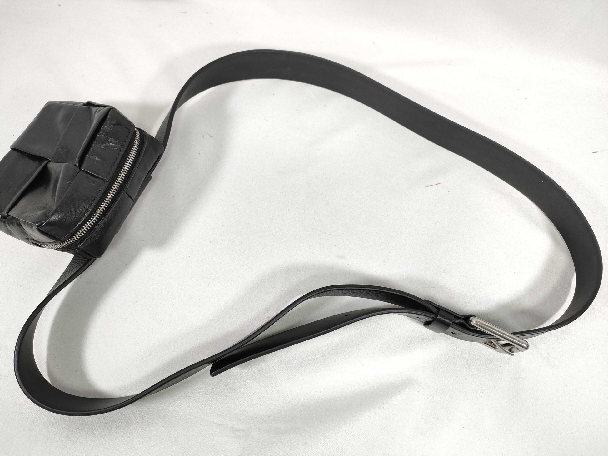 BOTTEGA VENETA Intrecciato BOTTEGA Maxi Intrecciato Belt Bag Waist Bag