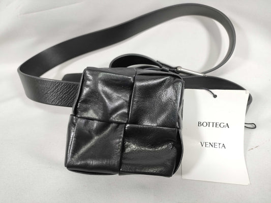 BOTTEGA VENETA Intrecciato BOTTEGA Maxi Intrecciato Belt Bag Waist Bag