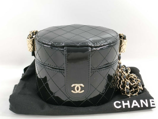 CHANEL CHANEL Matelasse Coco Allure Vanity Bag