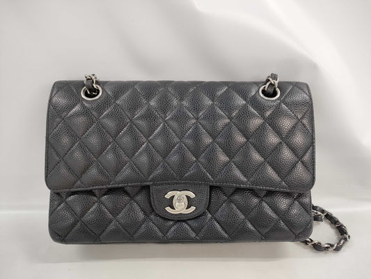 CHANEL CHANEL Matelasse Shoulder Bag Caviar Skin Shoulder Bag