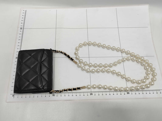 CHANEL Lambskin Matelasse Pearl Chain Wallet No. 31 Shoulder Bag
