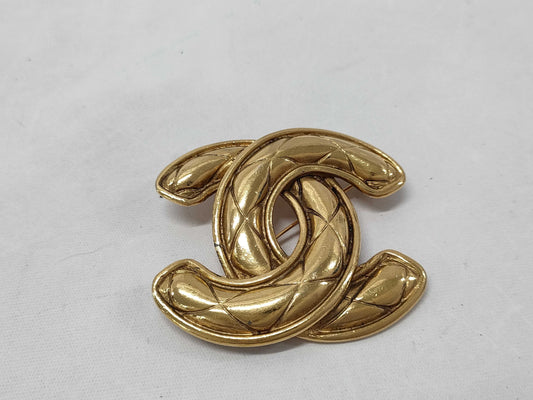 CHANEL CHANEL Brooch Matelasse Coco Mark Brooch