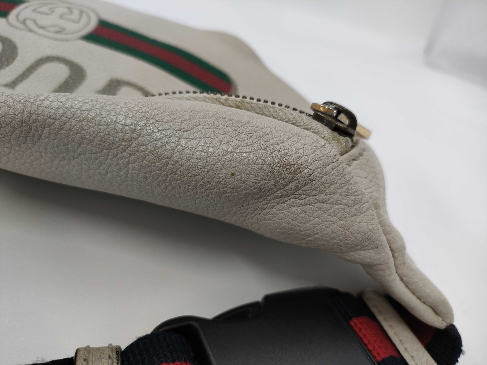 GUCCI 493869 Sherry Line Leather Waist Bag Body Bag