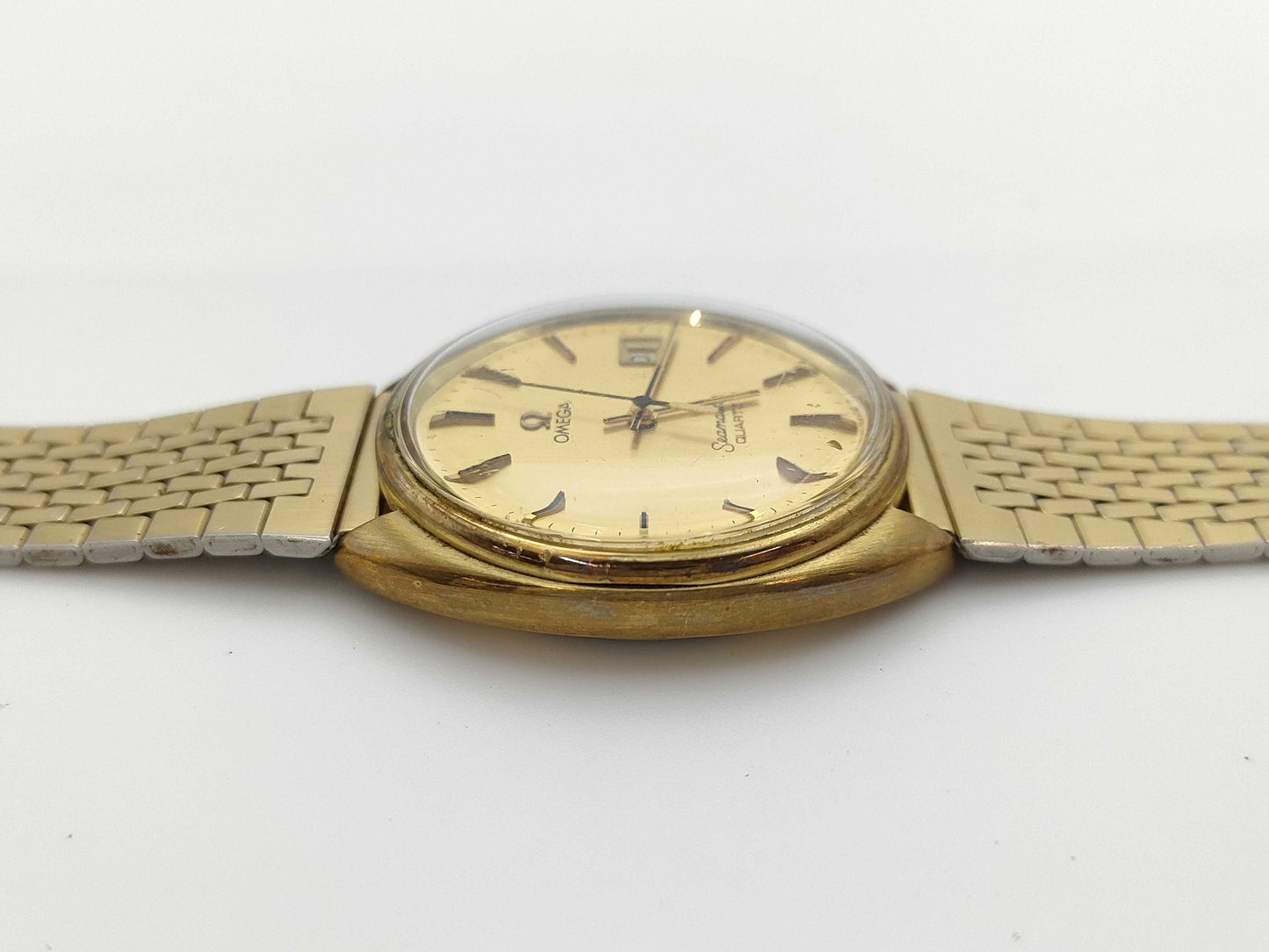 OMEGA Seamaster Quartz Unmoving Men's Watch