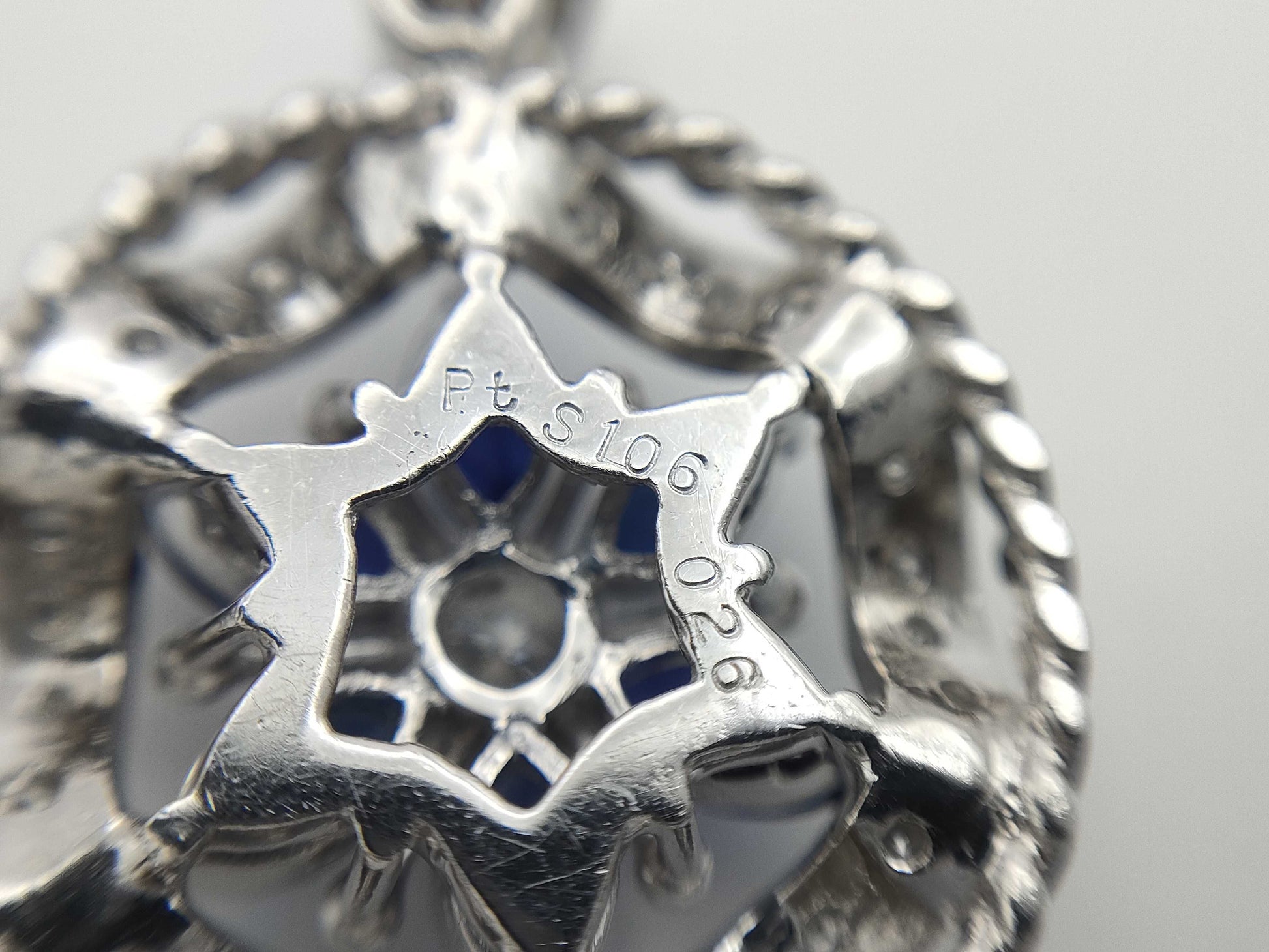 S1.06ct D0.26ct PT850 6.0g Pendant Top 