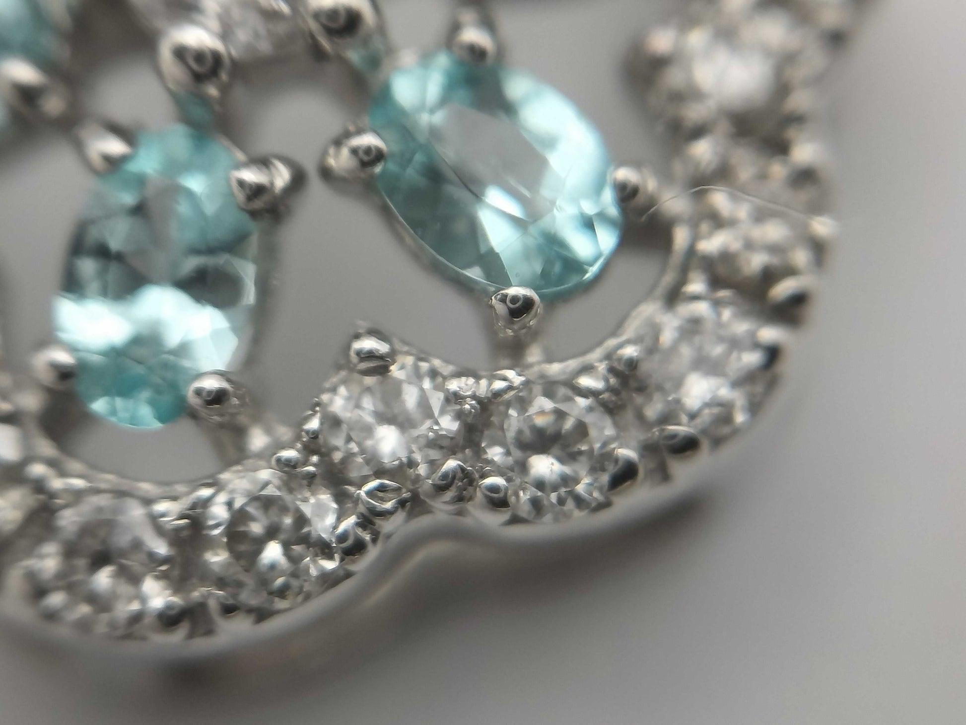 Paraiba tourmaline 0.17ct D0.18ct PT950 1.4g pendant top 