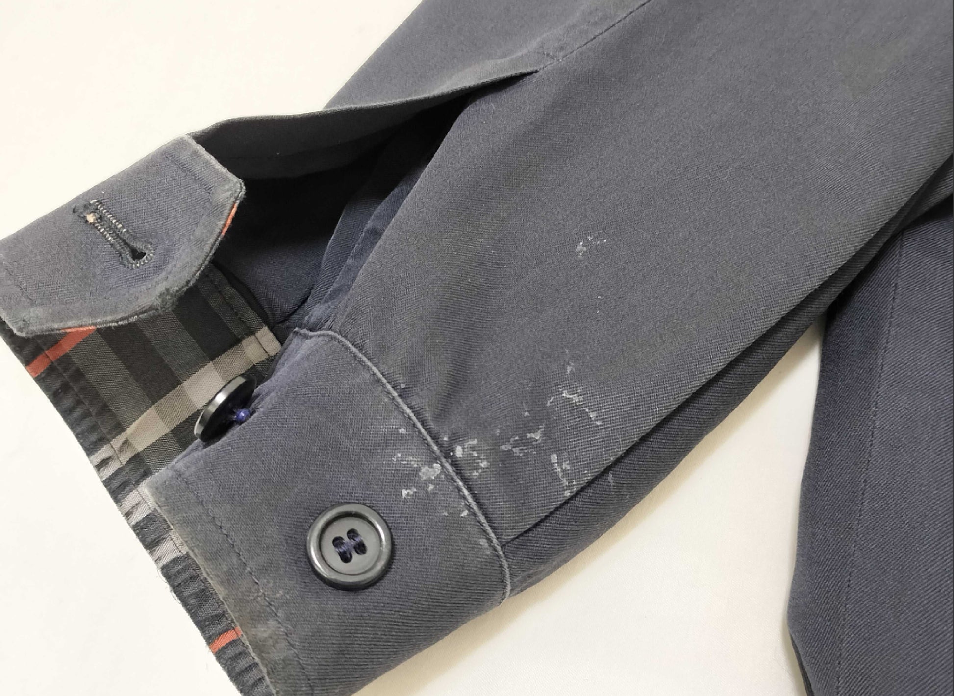 BURBERRY Nova Check Lining Zip-Up Jacket Navy