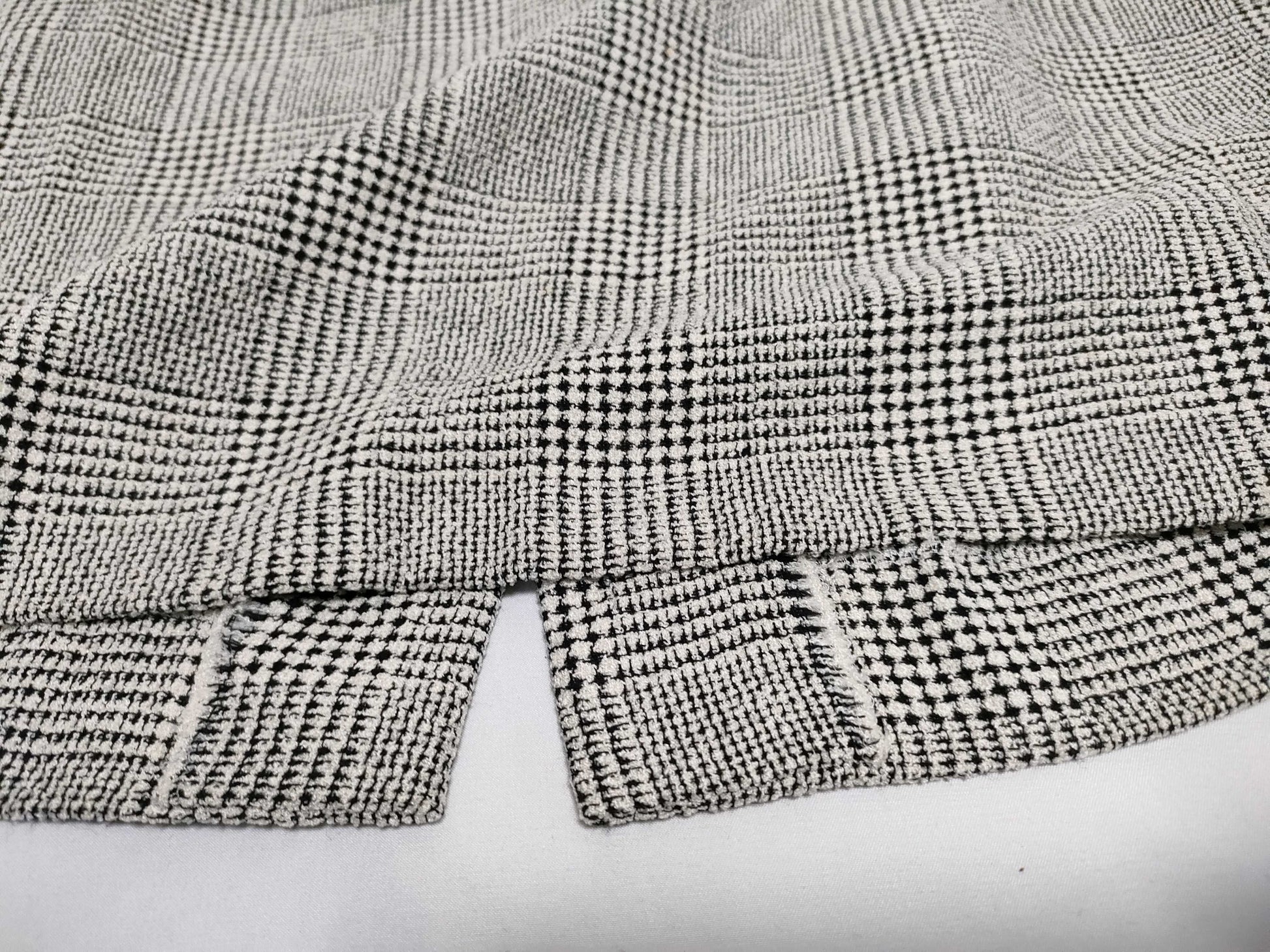 Burberrys Skirt, Check, Silk, Wool, White, Black, FXA95-130 #9 Skirt