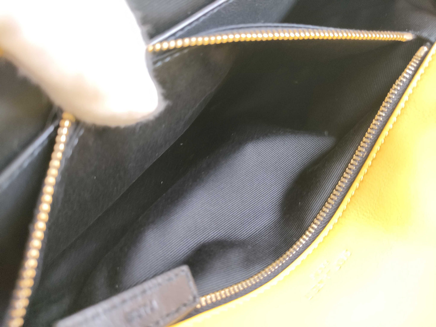 Yves Saint Laurent Unused Niki Chain Shoulder Bag in Raffia