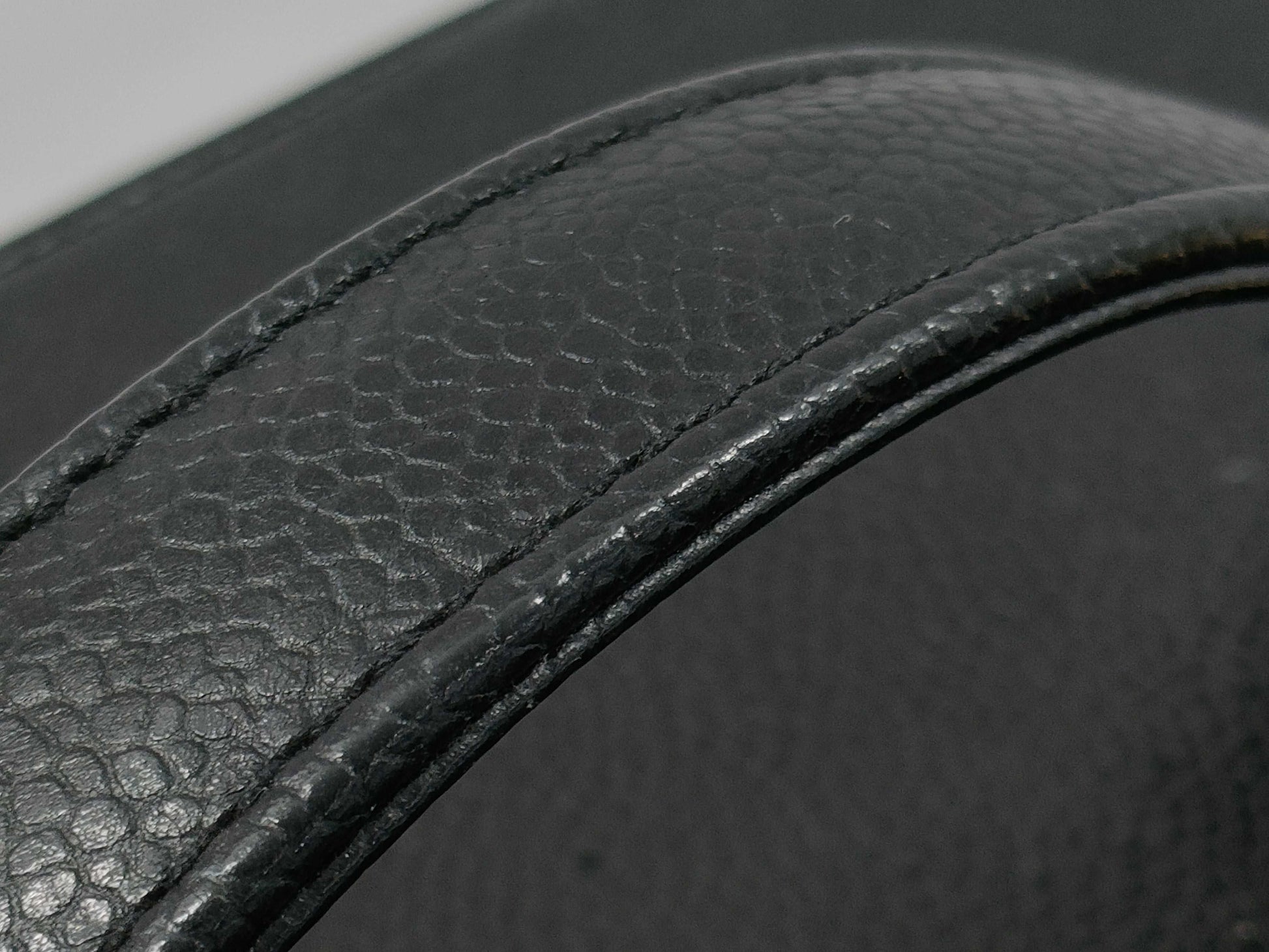 CHANEL Caviar Skin 2-Way Vanity Bag