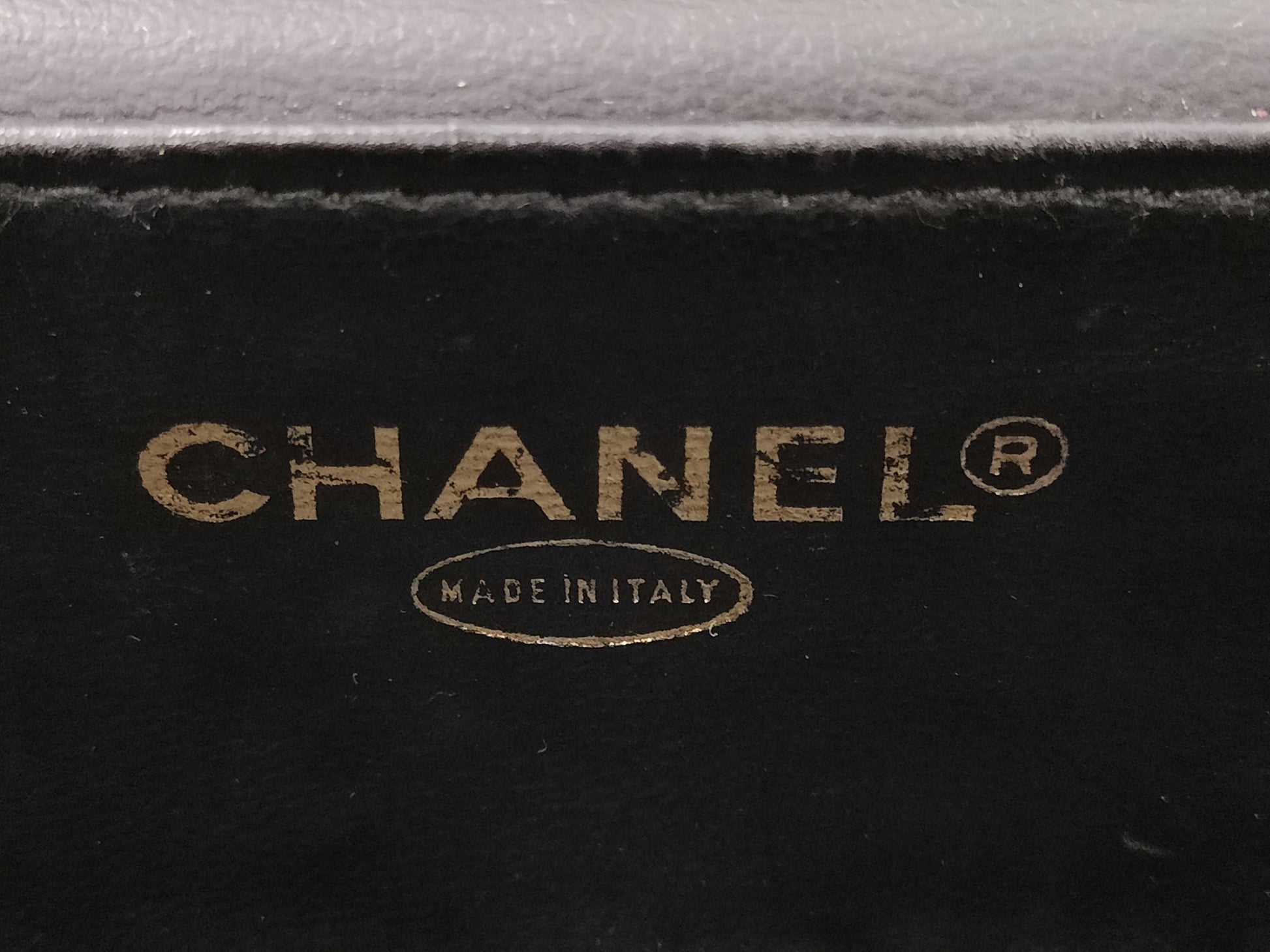 CHANEL Caviar Skin 2-Way Vanity Bag