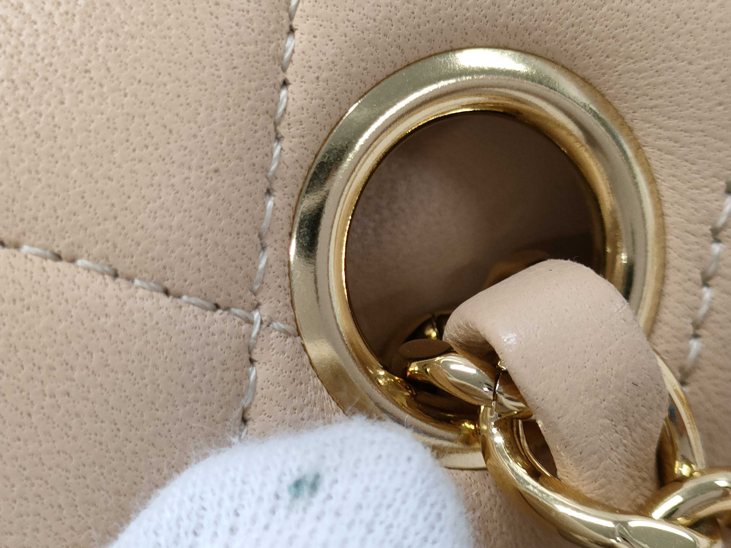 CHANEL Matelasse 25 2-way Double Flap Double Chain A01112 Beige Lambskin Shoulder Bag with Gold Hardware 31165055
