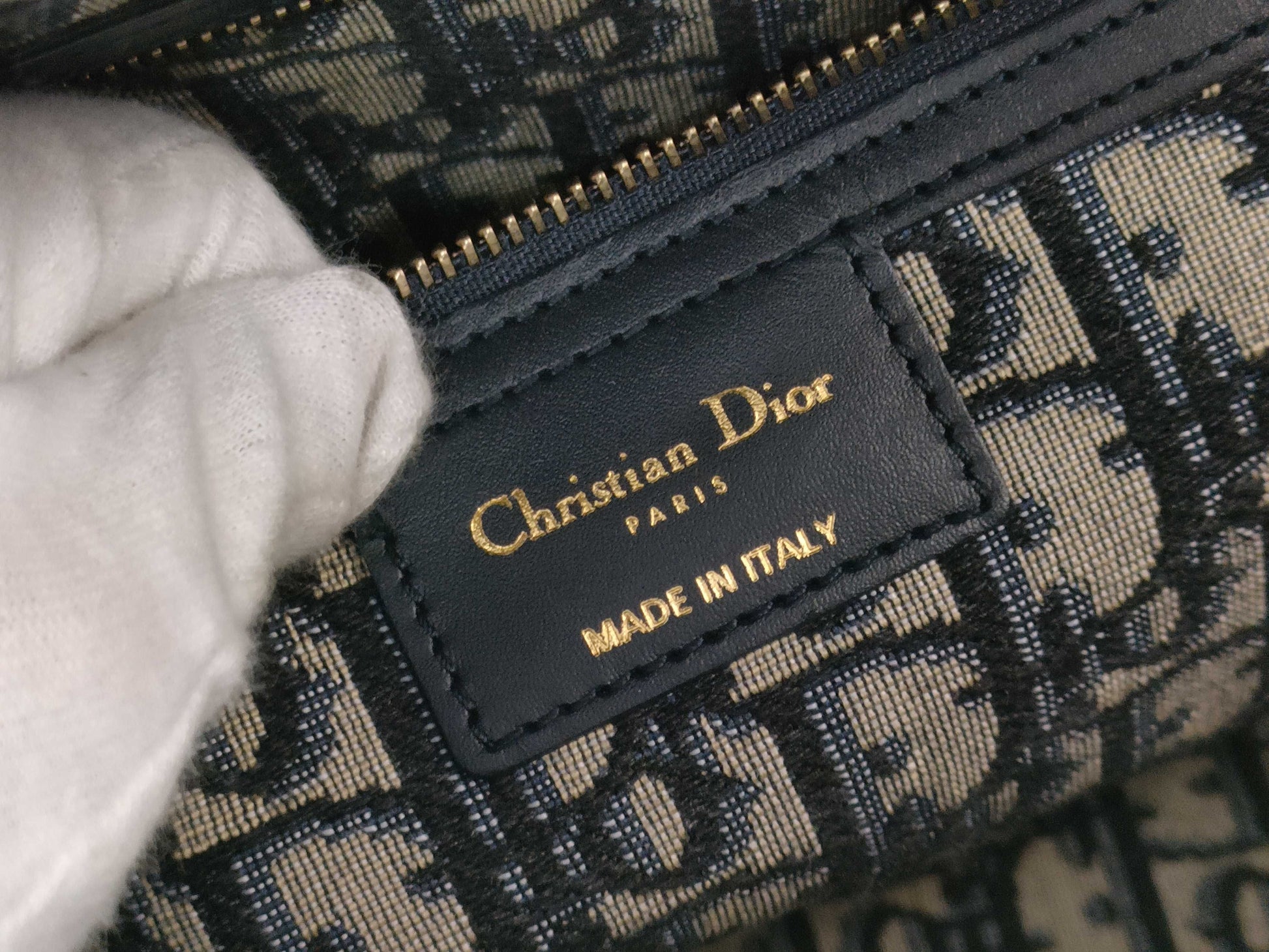 Dior Dior 2-way basket bag shoulder bag M7601CMVO Navy Brown with gold hardware Canvas Rattan 63-MA-1200 Shoulder bag