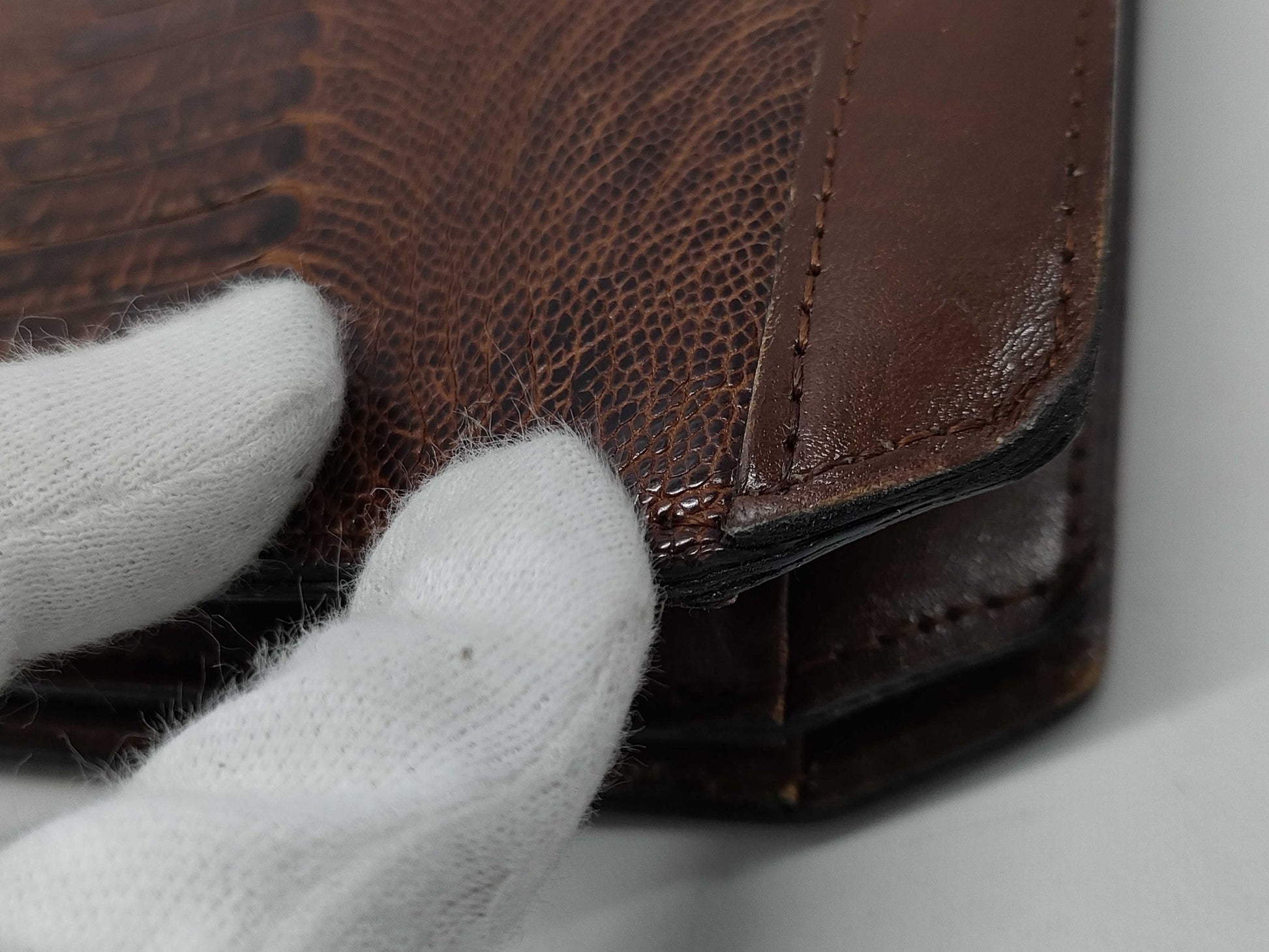 Yves Saint Laurent Brown Shoulder Bag