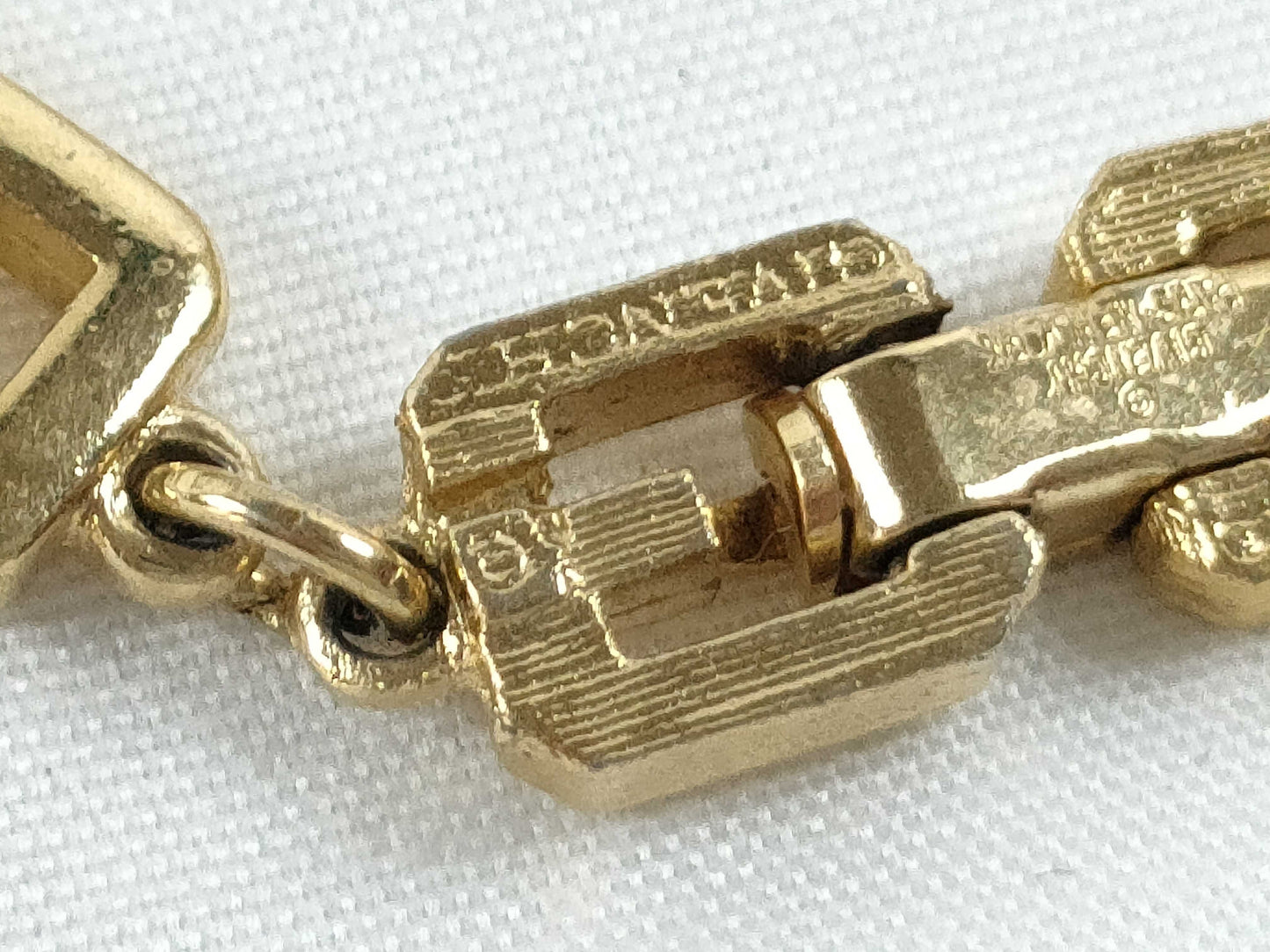 GIVENCHY Bracelet Bracelet Bangle
