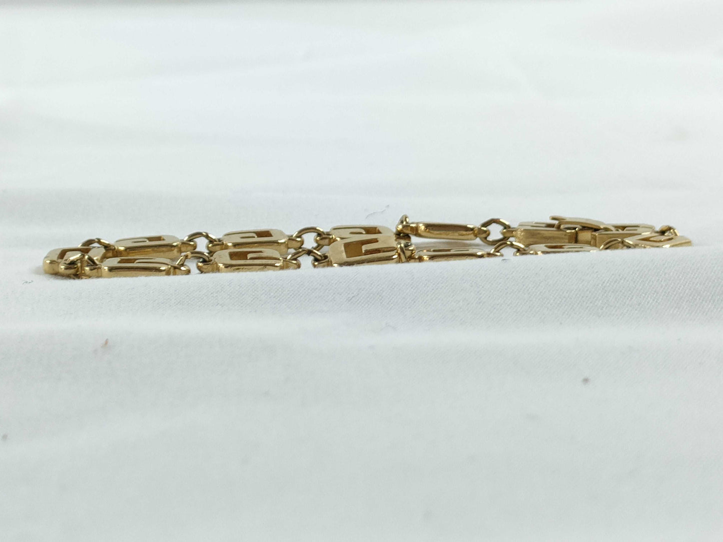 GIVENCHY Bracelet Bracelet Bangle