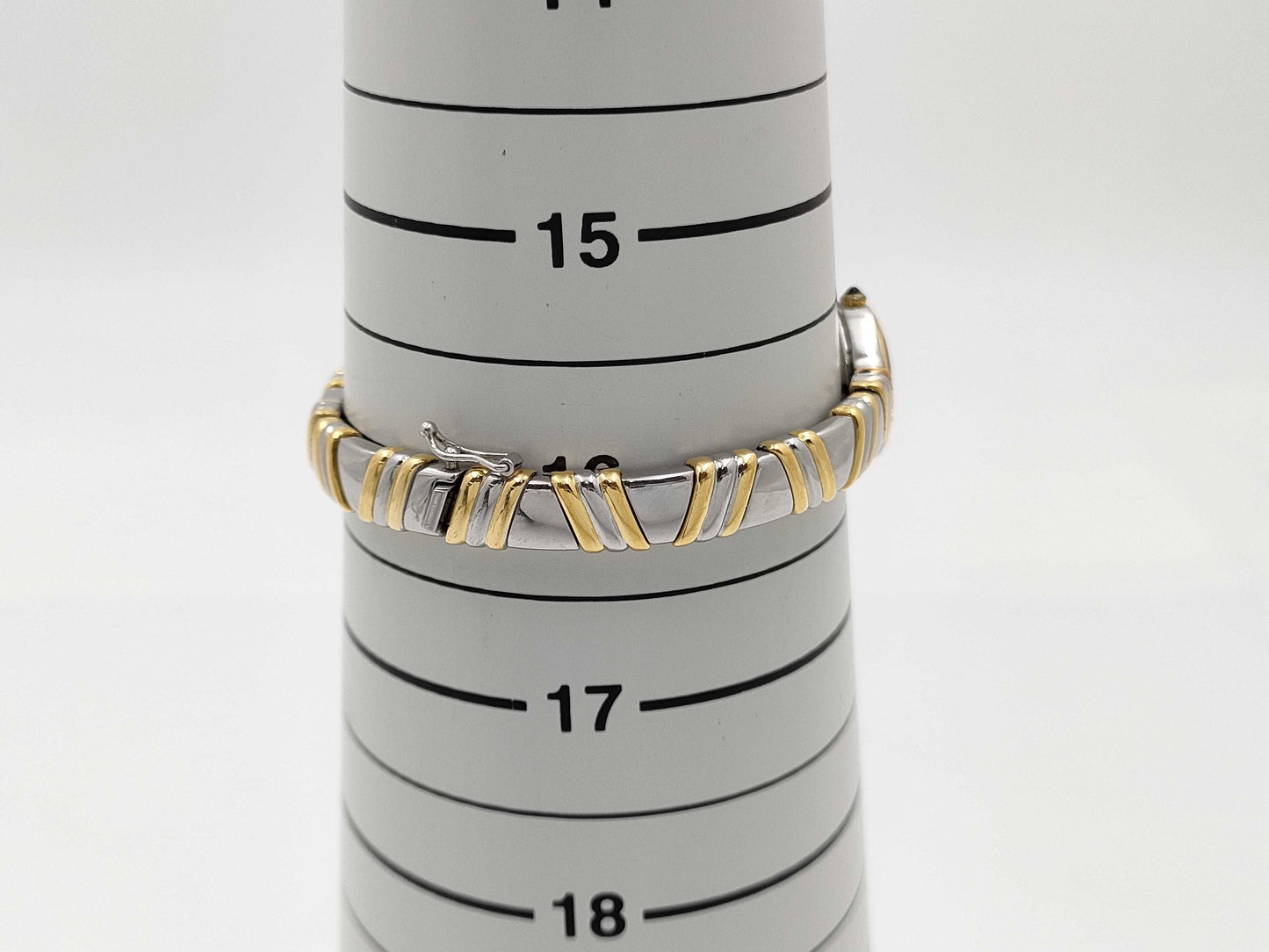 1E70-5240 711914 Quartz Unmoving Women's Watch