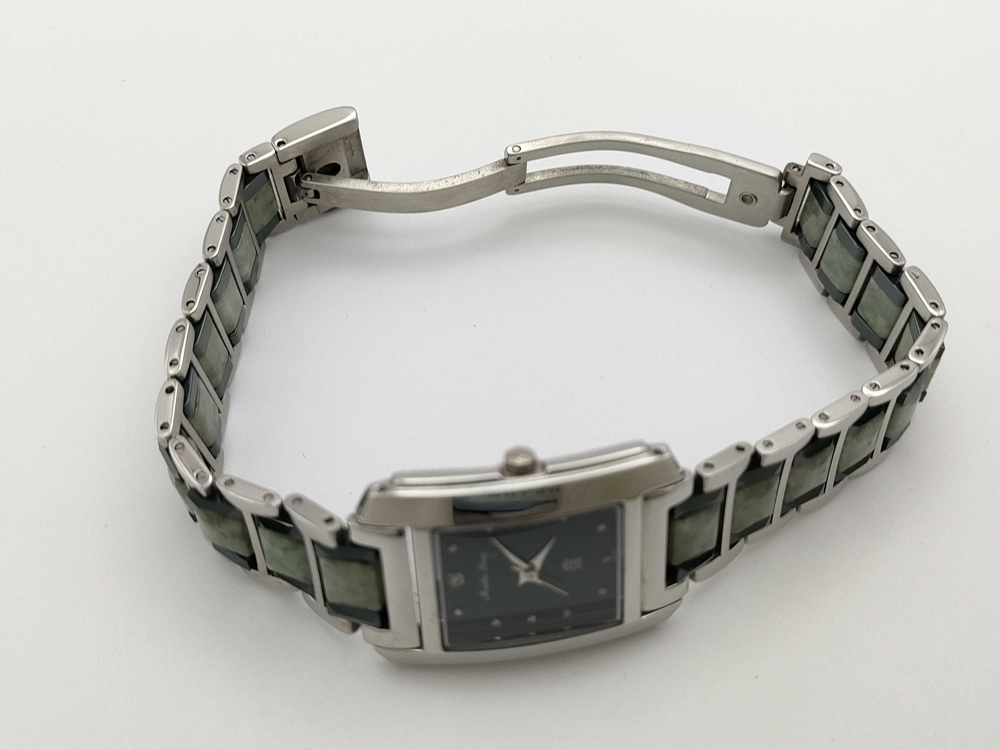 1029 Quartz Green Dial Women's Watch