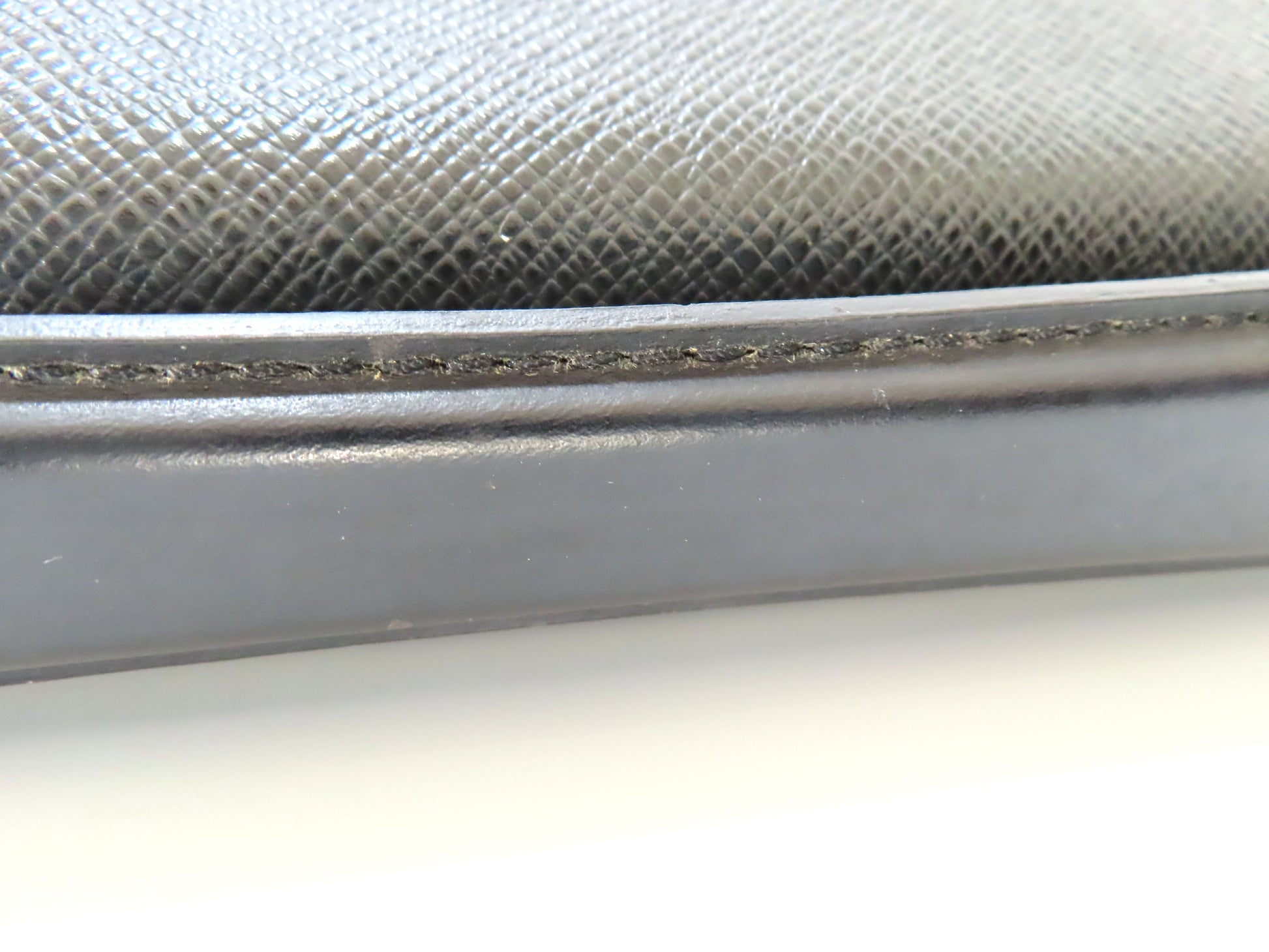 LOUIS VUITTON Angara M30772 Business Bag