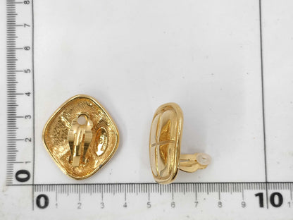 CHANEL Earrings CHANEL Earrings