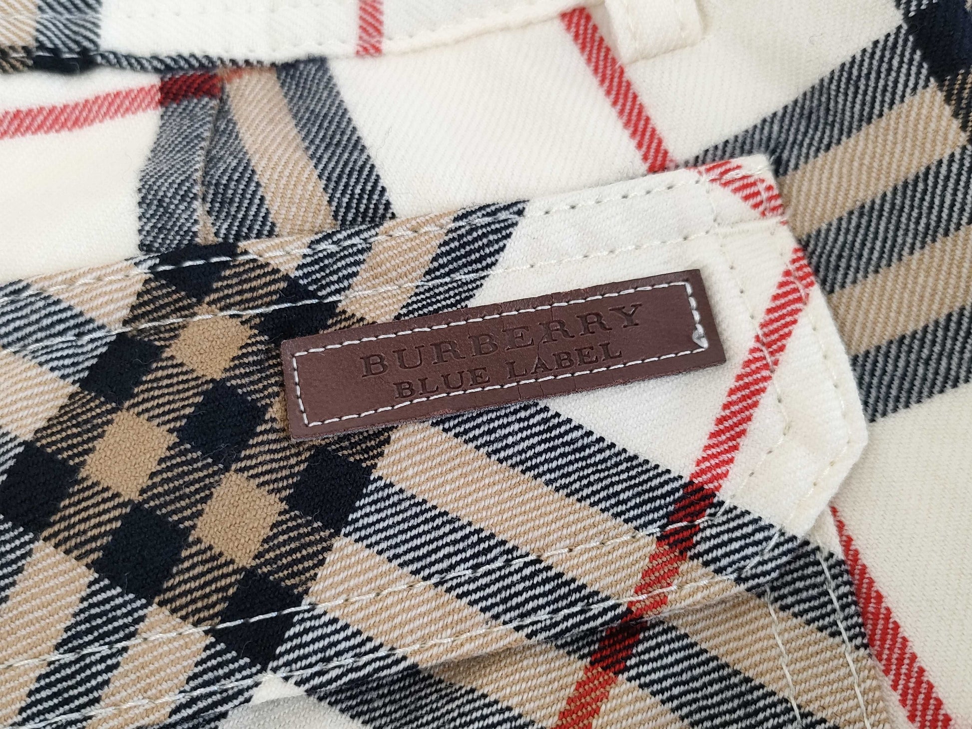 BURBERRY BURBERRY Shorts Size 38 Pants