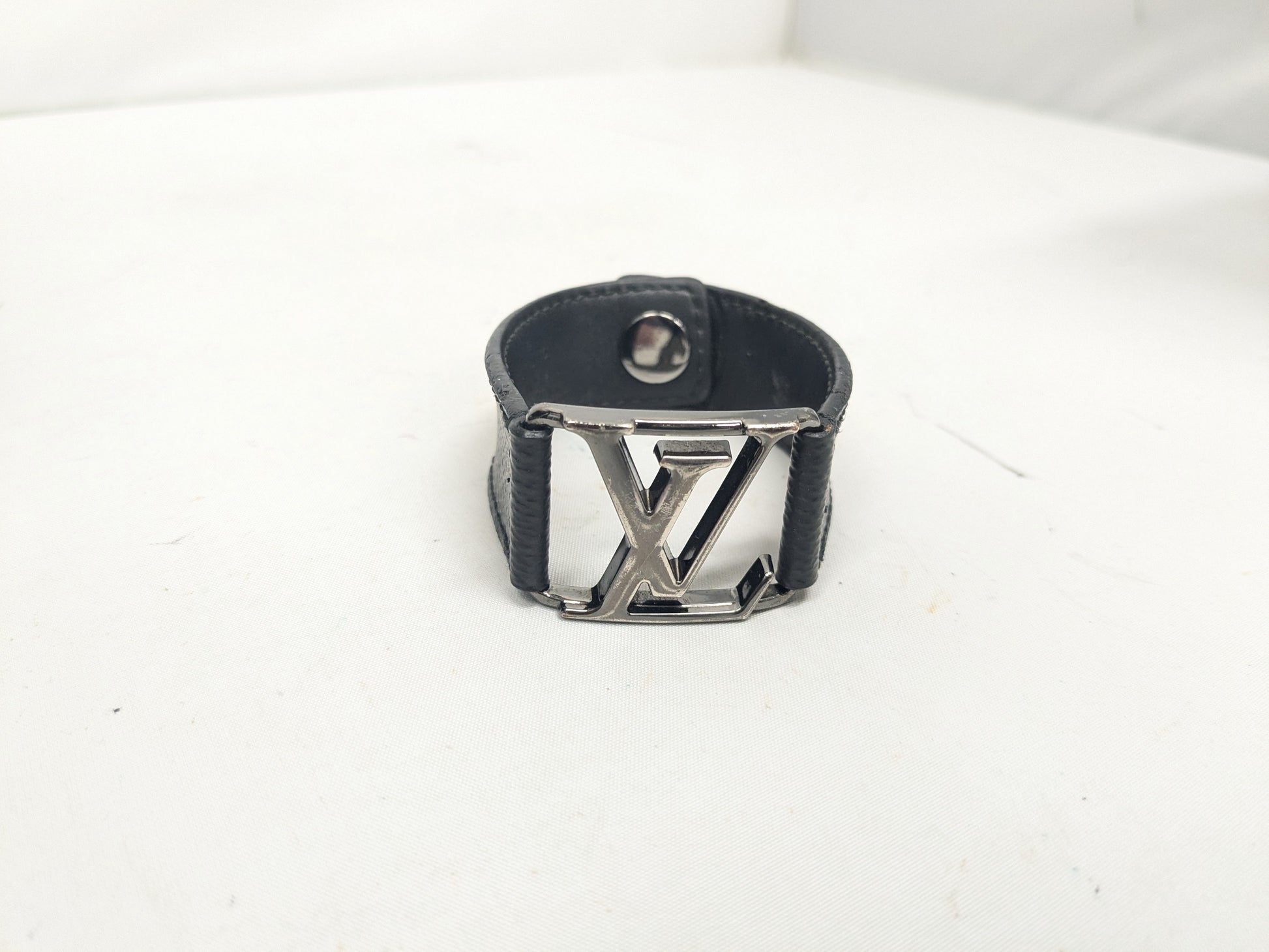 LOUIS VUITTON Hockenheim Brassle Black BC0168 Bracelet/Bangle